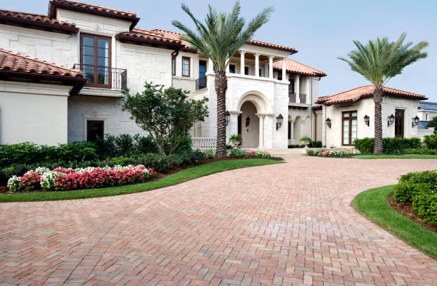 Best Commercial Driveway Pavers  in West Dundee, IL
